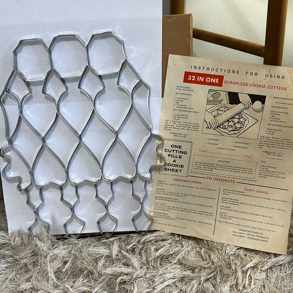Vintage Scrapless Cookie Cutters‎ 32 In One NOS Party Design Stainless